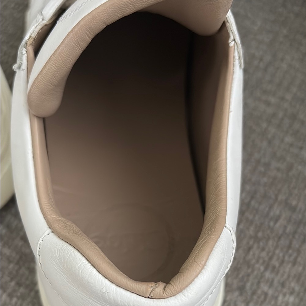 Chloe Scalloped Leather White Sneakers with Textured Upper and Thick Sole - Picture 5 of 16